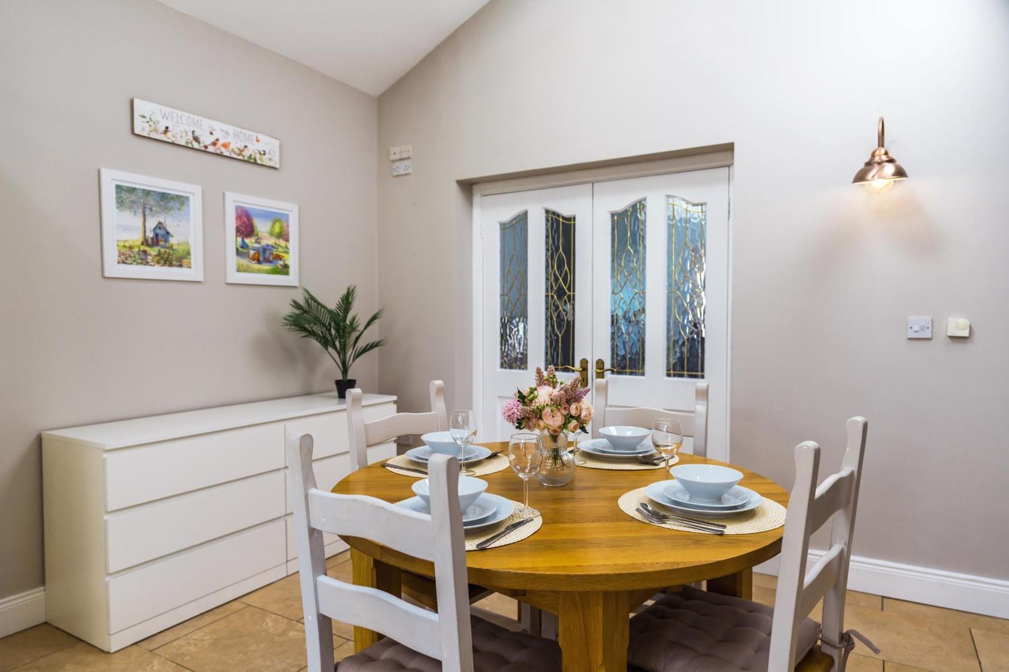 Dublin Airport Homestay Экстерьер фото